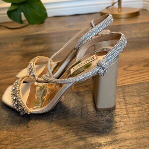 Badgley Mischka Naomi Slingback Crystal Jewel Bridal Wedding Satin Heels Size 7